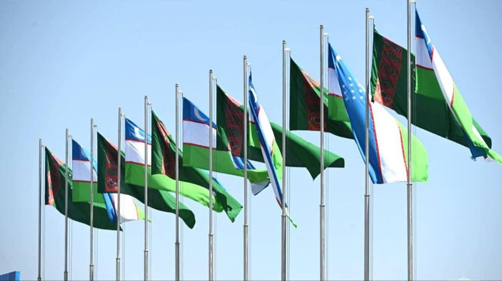 The leader of Uzbekistan arrived in Turkmenistan on a working visit