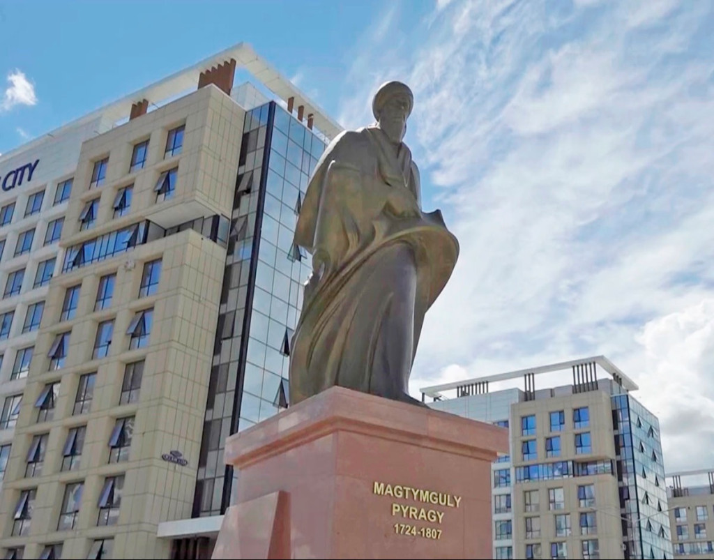 The opening ceremony of the monument to Magtymguly Fragi took place in Astana