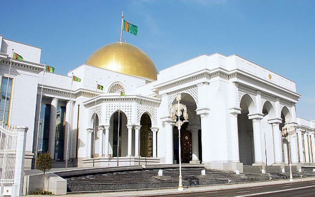 tuerkmenistanyn-prezidenti-oezbegistana-doewlet-sapary-bilen-barar