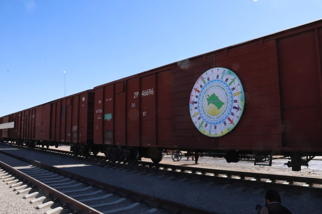 Turkmenistan sends humanitarian aid to Afghanistan