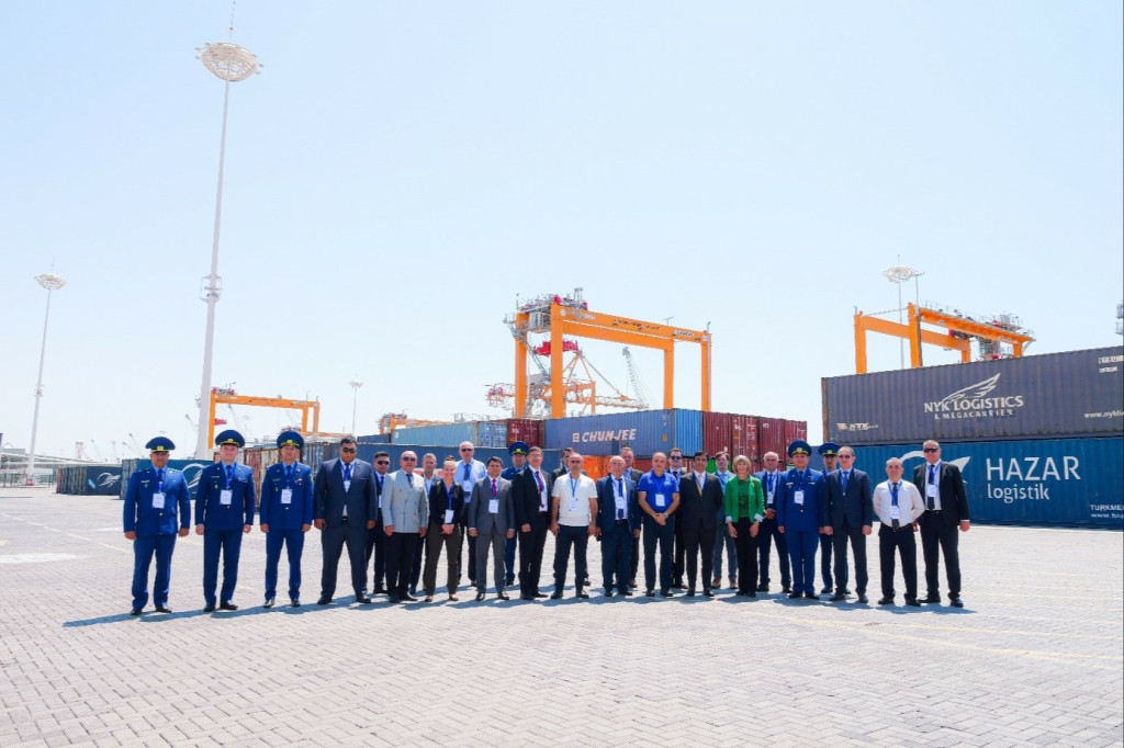 A regional seminar was held at the International Seaport of Turkmenbashi