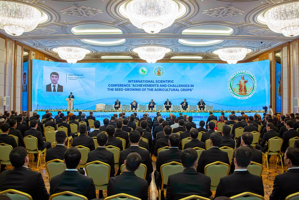 ​An industry exhibition and an international scientific conference have opened in Ashgabat