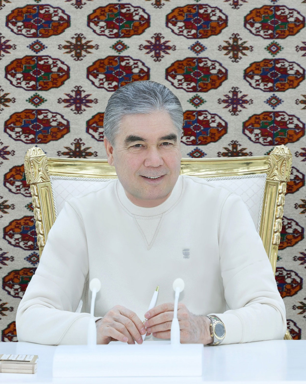 The National Leader of the Turkmen people inspected the ongoing work in the city of Arkadag